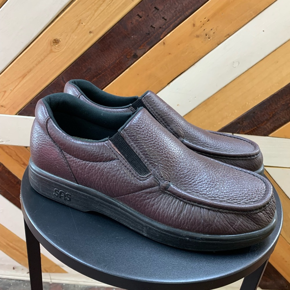 SAS Men's Slip-On Leather Comfort Shoe - Brown